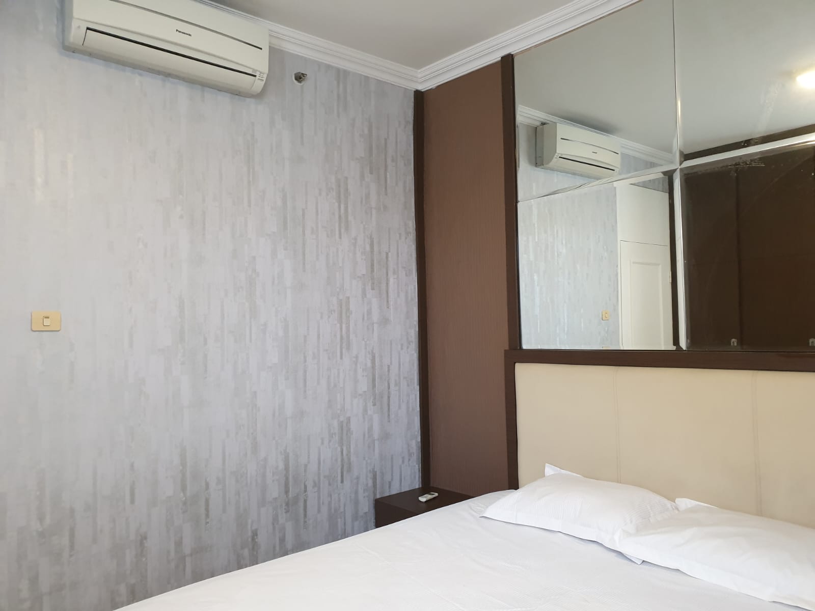 DiSewakan Apartemen Fully Furnished Crown Court Lippo Cikarang